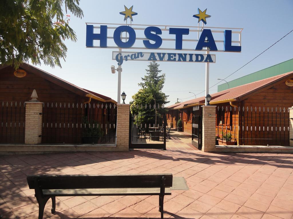 Hostal Gran Avenida Tarancon Luaran gambar